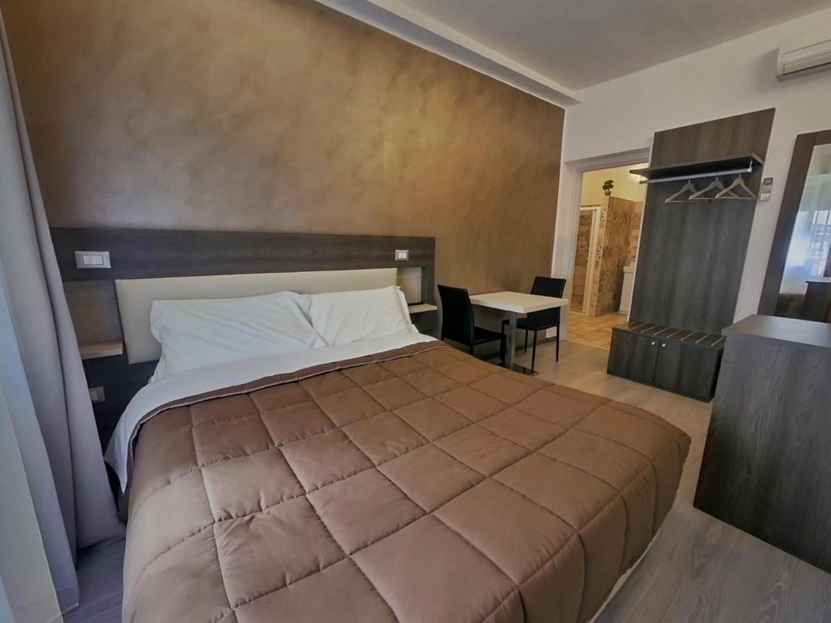Kunesias Bed & Breakfast 3*